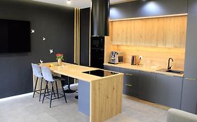 Apartament Prestige z prywatnym parkingiem